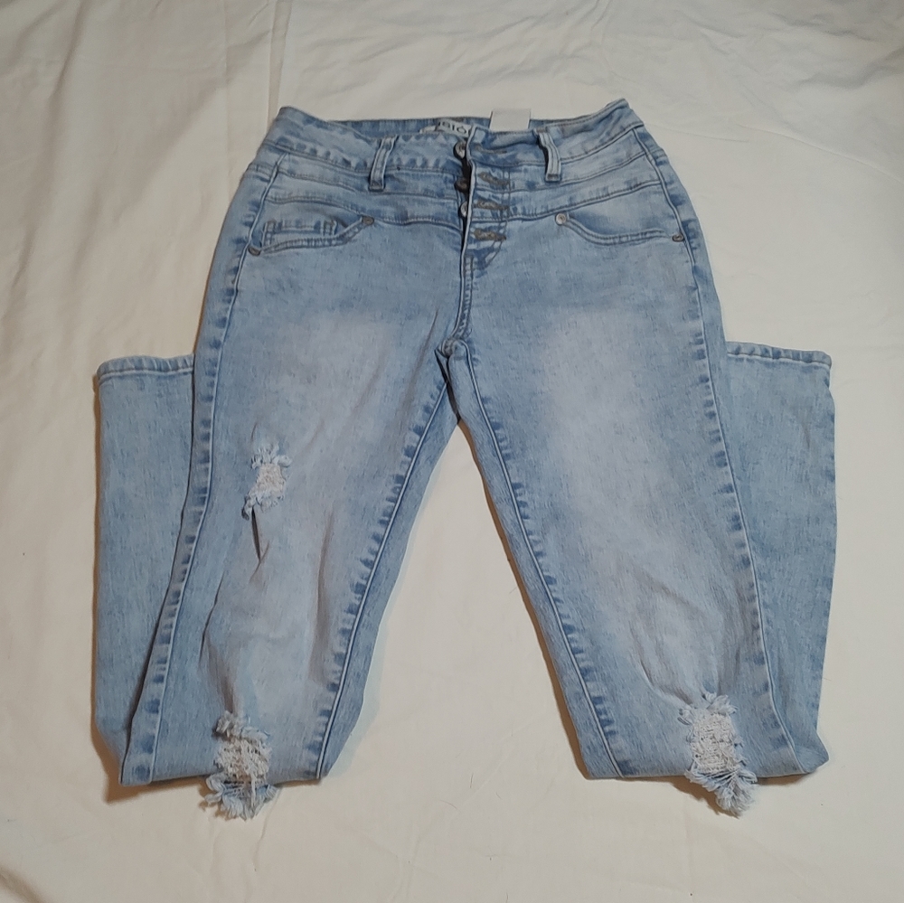 Skinny Leg Ripped Jeans